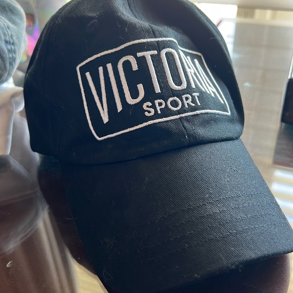 Black Victoria Sport Hat